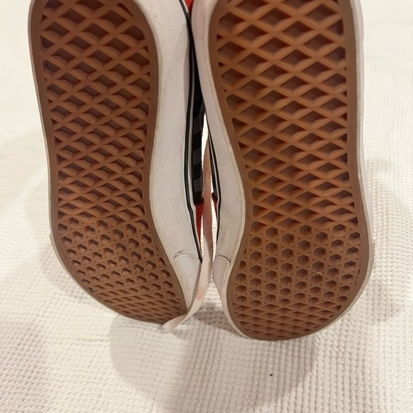 VANS !! - Picture 3 of 6
